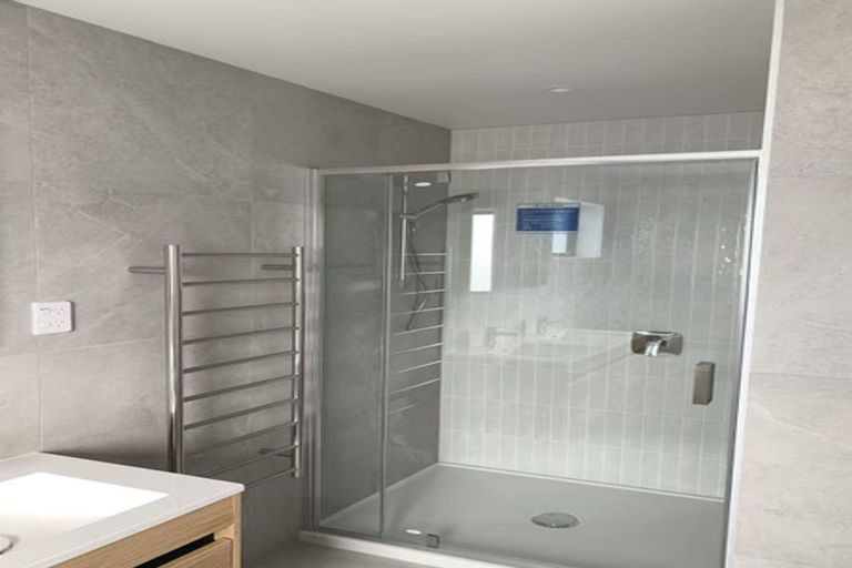 Photo of property in 38 Kotuitui Drive, Wainui, Silverdale, 0992