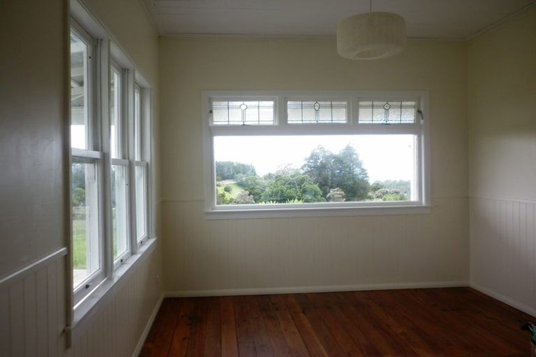 Photo of property in 341 Owhiwa Road, Parua Bay, Onerahi, 0192