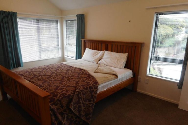 Photo of property in 149a Glenmore Street, Kelburn, Wellington, 6012