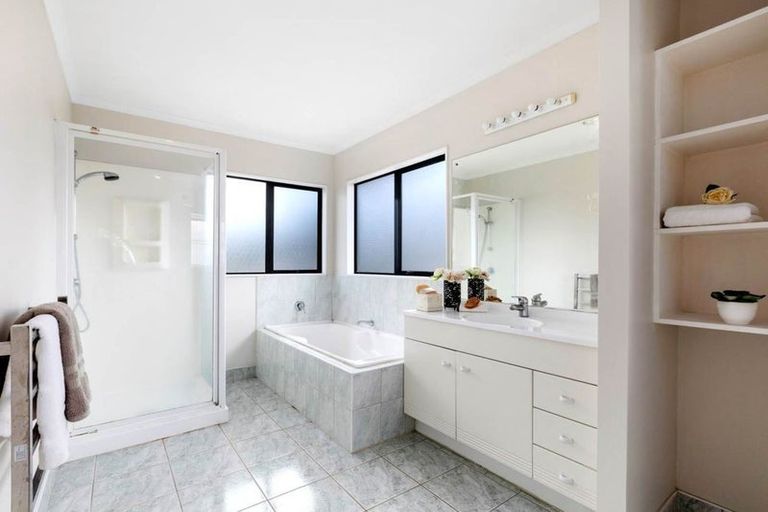 Photo of property in 2a Mizpah Road, Torbay, Auckland, 0630