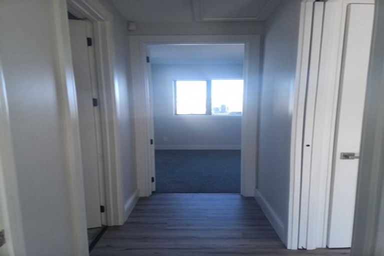 Photo of property in 11 Wyon Way, Flat Bush, Auckland, 2016