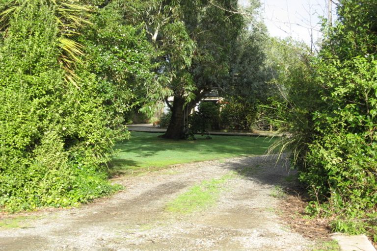 Photo of property in 21 Marama Avenue North, Otatara, Invercargill, 9879