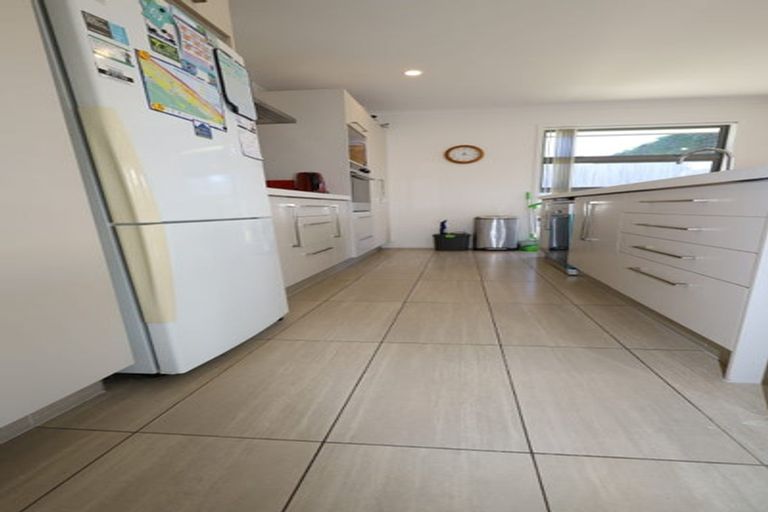 Photo of property in 12 Blanche Road, Papamoa Beach, Papamoa, 3118