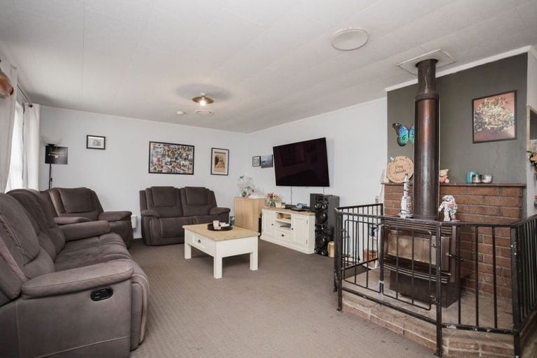 Photo of property in 2a Mathew Street, Dannevirke, 4930