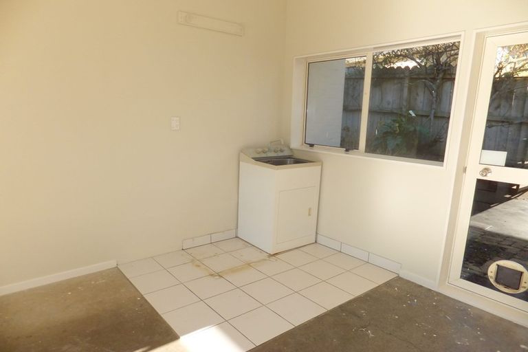 Photo of property in 1/21 Westview Court, Somerville, Auckland, 2014