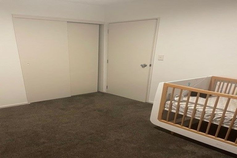 Photo of property in 11d Langana Avenue, Browns Bay, Auckland, 0630