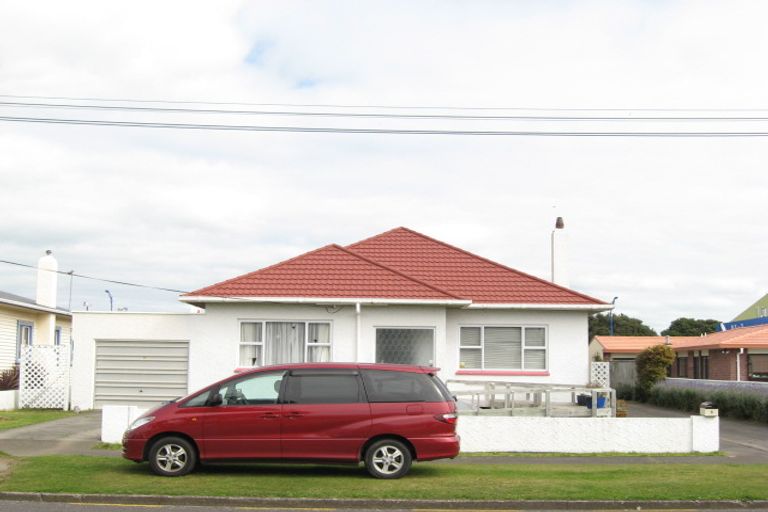 Photo of property in 6a Vogel Street, Fitzroy, New Plymouth, 4312