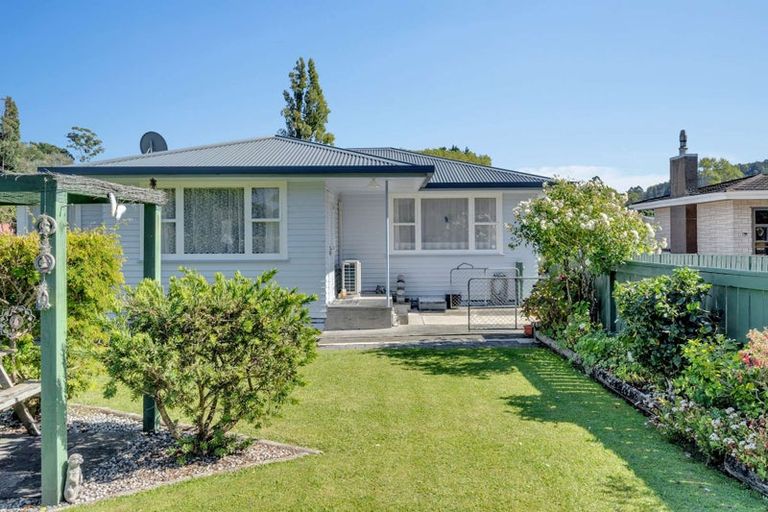 Photo of property in 28 Massey Road, Mangapapa, Gisborne, 4010