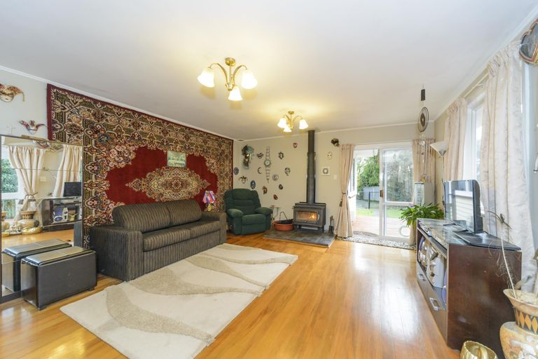 Photo of property in 6 Dittmer Drive, Awapuni, Palmerston North, 4412