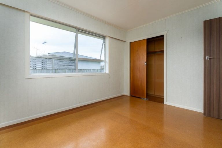 Photo of property in 293 Shakespeare Street, Leamington, Cambridge, 3432