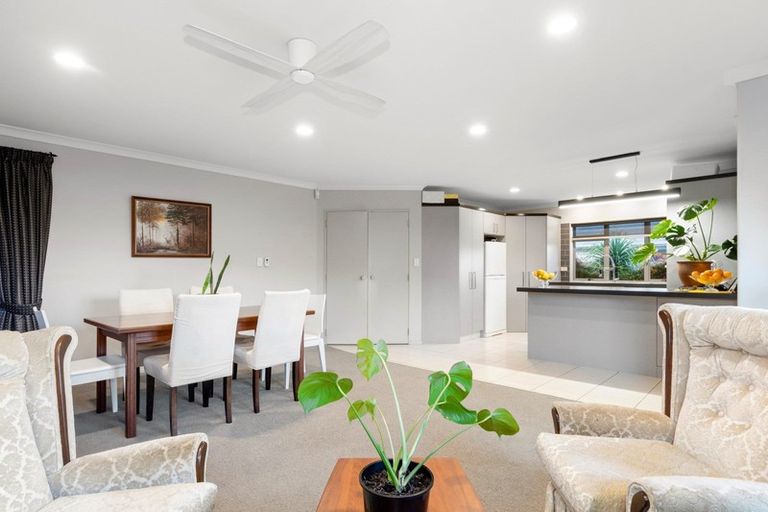 Photo of property in 87 Merriman Place, Pyes Pa, Tauranga, 3112