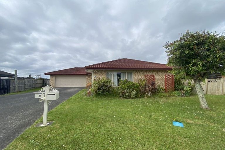 Photo of property in 7 Ironstone Place, Randwick Park, Auckland, 2105