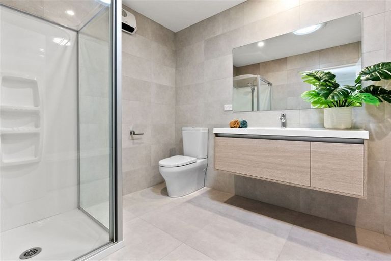 Photo of property in 104 Matairangi Avenue, Totara Heights, Auckland, 2105