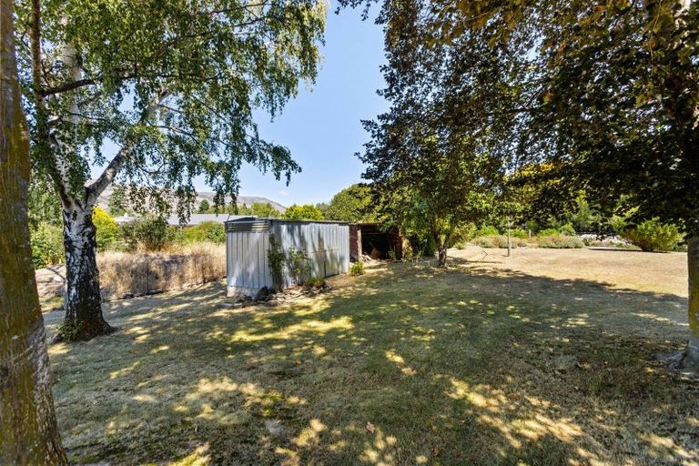 Photo of property in 6 Cambridge Road, Patearoa, 9398