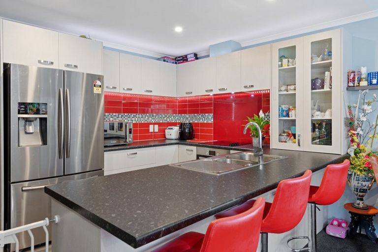 Photo of property in 6 Rimutaka Street, Trentham, Upper Hutt, 5018