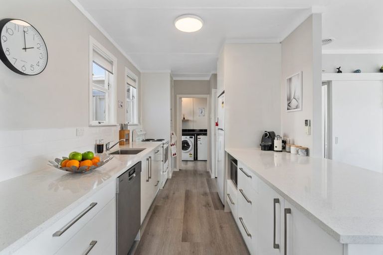 Photo of property in 20d Murray Street, Wallaceville, Upper Hutt, 5018