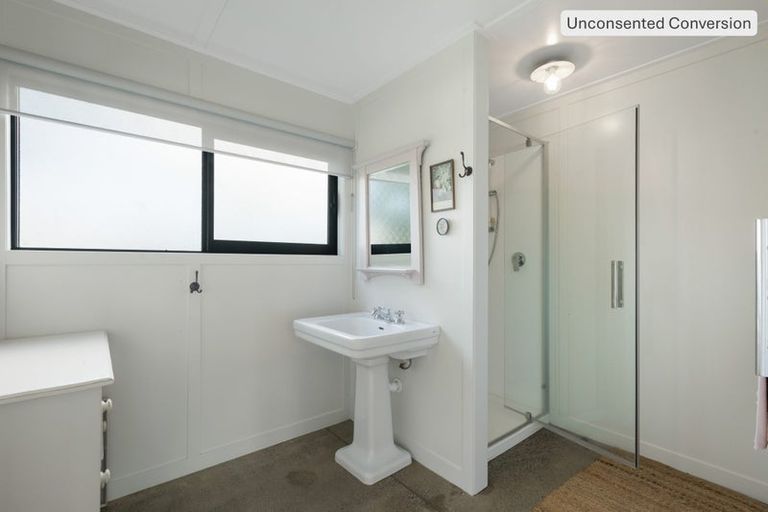 Photo of property in 12 Riverbank Road, Paeroa, 3600