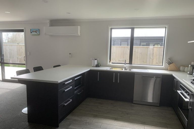 Photo of property in 16 Oldfield Lane, Marton, 4710