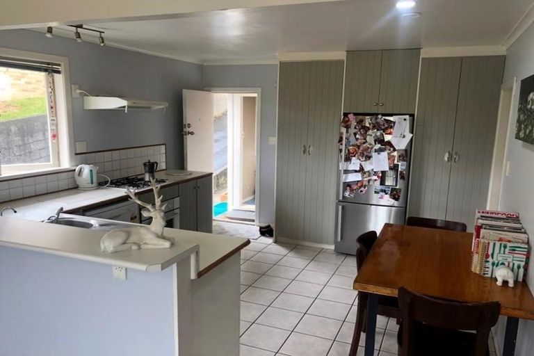 Photo of property in 64 Forest Lake Road, Forest Lake, Hamilton, 3200