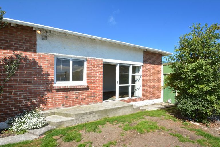 Photo of property in 158 Victoria Road, Saint Clair, Dunedin, 9012