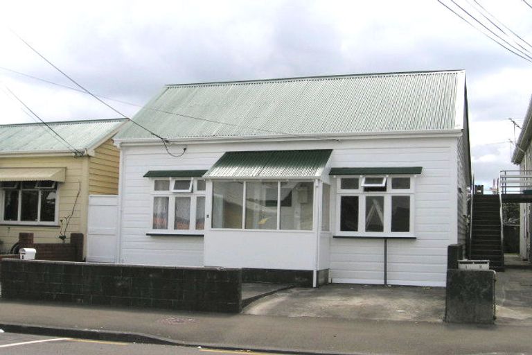 Photo of property in 9 Wilson Street, Newtown, Wellington, 6021