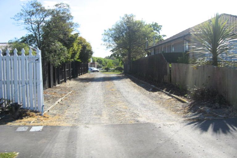 Photo of property in 25a Greenhaven Drive, Burwood, Christchurch, 8083