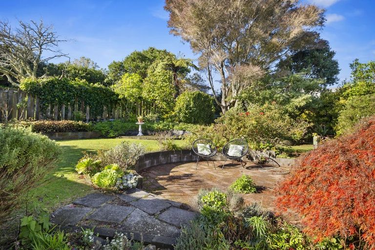 Photo of property in 197 Tukapa Street, Westown, New Plymouth, 4310