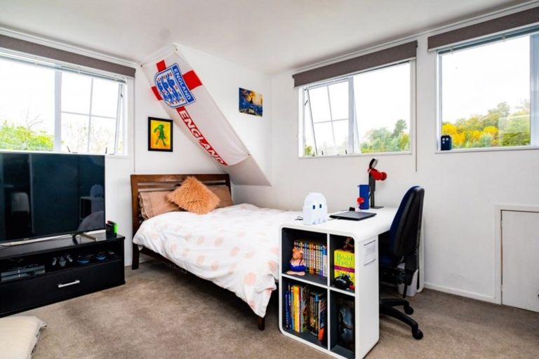 Photo of property in 20a Tokomaru Drive, Havelock North, 4130