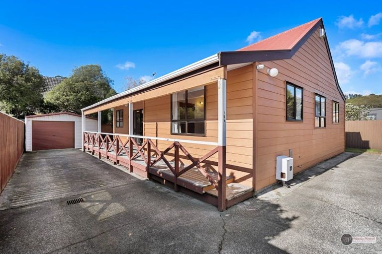 Photo of property in 15a Montgomery Crescent, Clouston Park, Upper Hutt, 5018