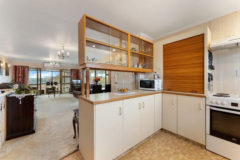 Photo of property in 25 Churchill Street, Levin, 5510