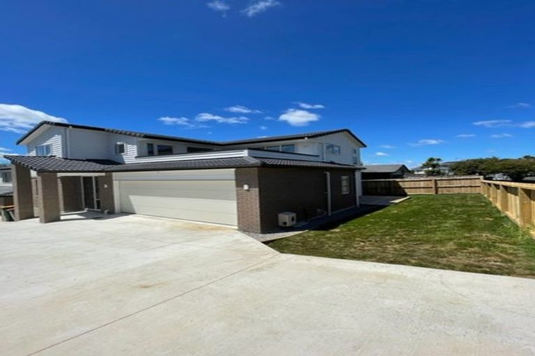 Photo of property in 30b Sorrel Crescent, Bucklands Beach, Auckland, 2012