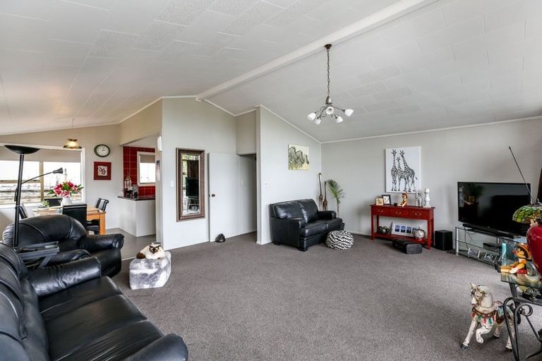 Photo of property in 5 Penrith Street, Westown, New Plymouth, 4310