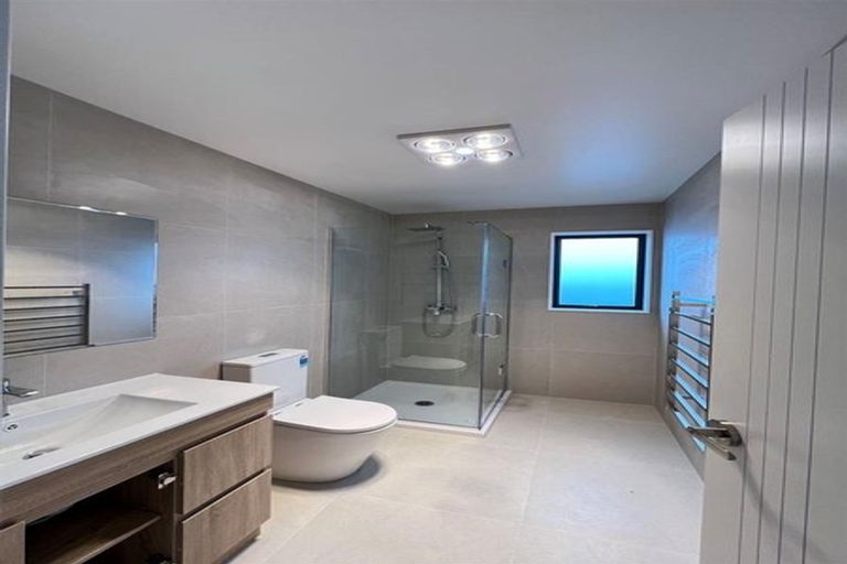 Photo of property in 4b Wahine Street, Papakura, 2110