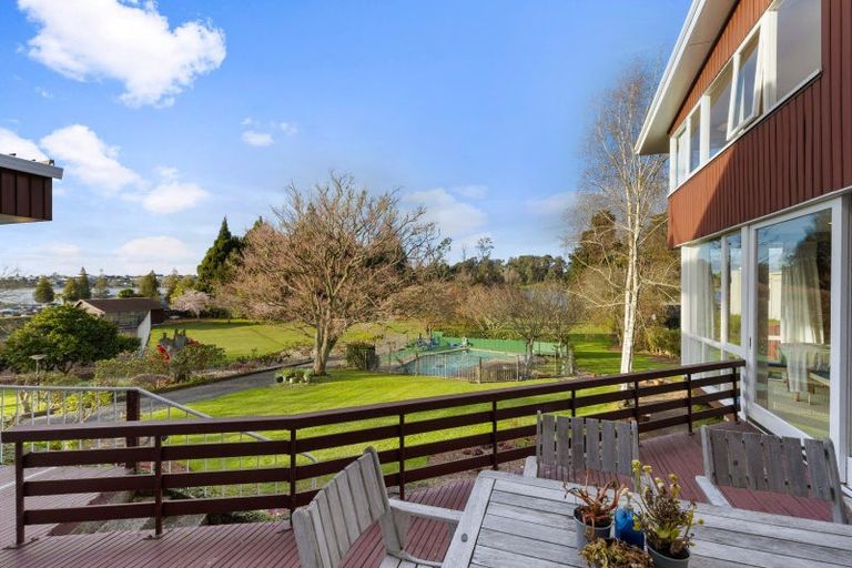 Photo of property in 144 Lake Crescent, Hamilton Lake, Hamilton, 3204