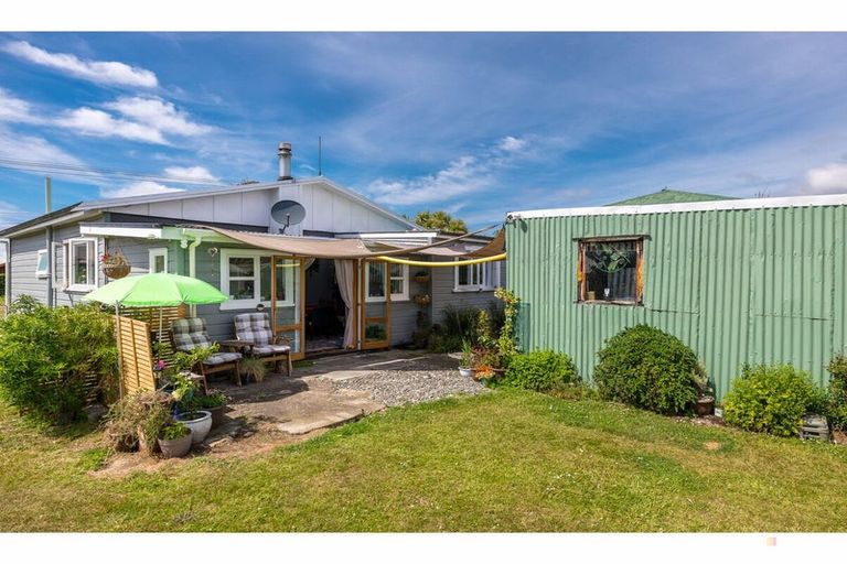 Photo of property in 35 Allan Street, Waimate, 7924