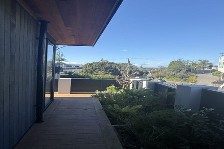 Photo of property in 1/27 Hastings Road, Mairangi Bay, Auckland, 0630