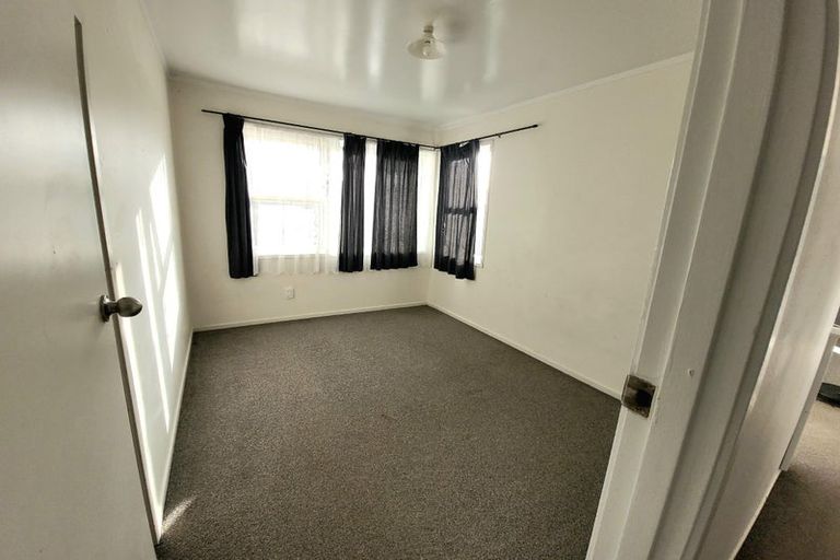 Photo of property in 44b Kelvin Road, Papakura, 2110