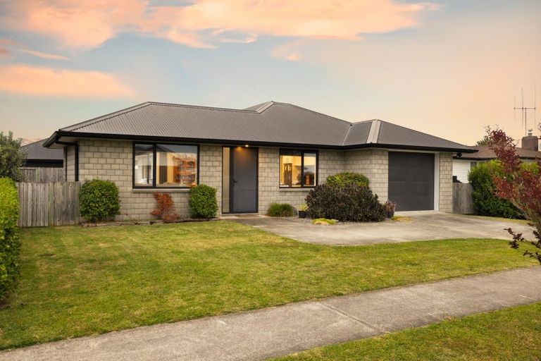 Photo of property in 328 Warburton Crescent, Te Awamutu, 3800