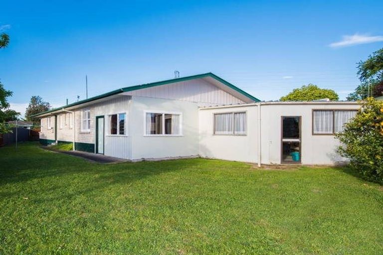 Photo of property in 42 Alderson Road, Fairview Downs, Hamilton, 3214