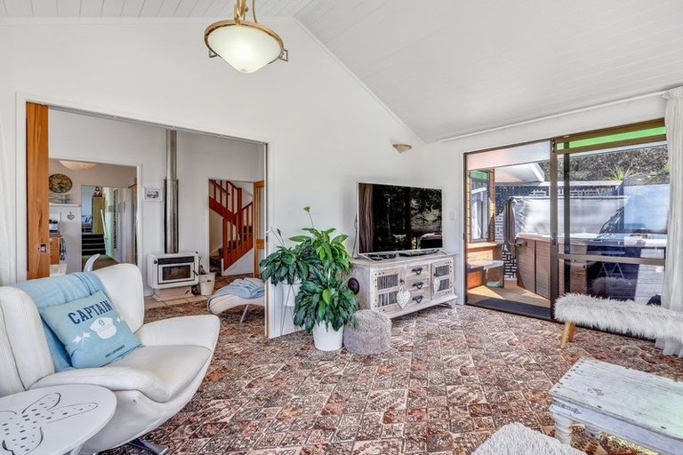 Photo of property in 21 Devon Street, Mangawhai Heads, Mangawhai, 0505