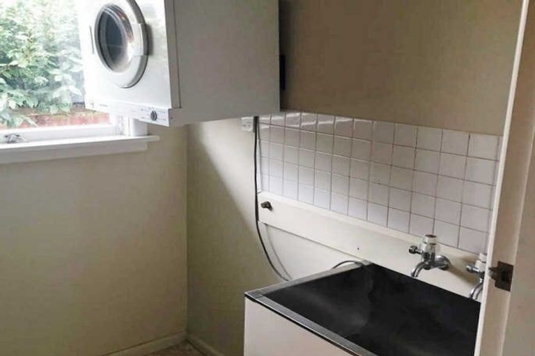 Photo of property in 1/78 Saint James Avenue, Papanui, Christchurch, 8053