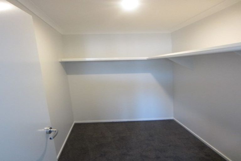 Photo of property in 21 Kaki Drive, Kenepuru, Porirua, 5022