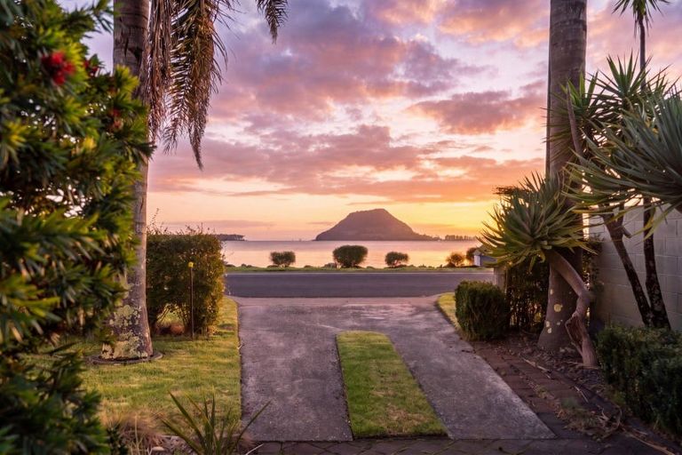 Photo of property in 102 Harbour Drive, Otumoetai, Tauranga, 3110
