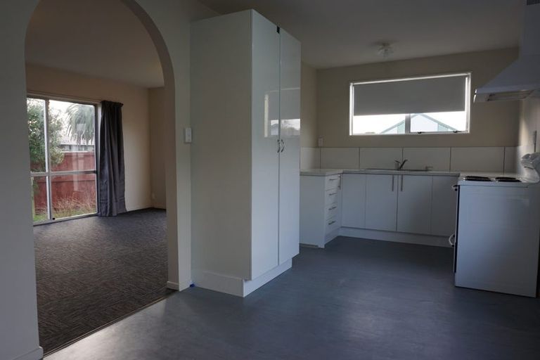 Photo of property in 1/1 Pateke Place, Bromley, Christchurch, 8062
