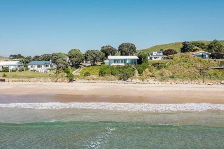 Photo of property in 18 Pare Street, Wainui, Gisborne, 4010