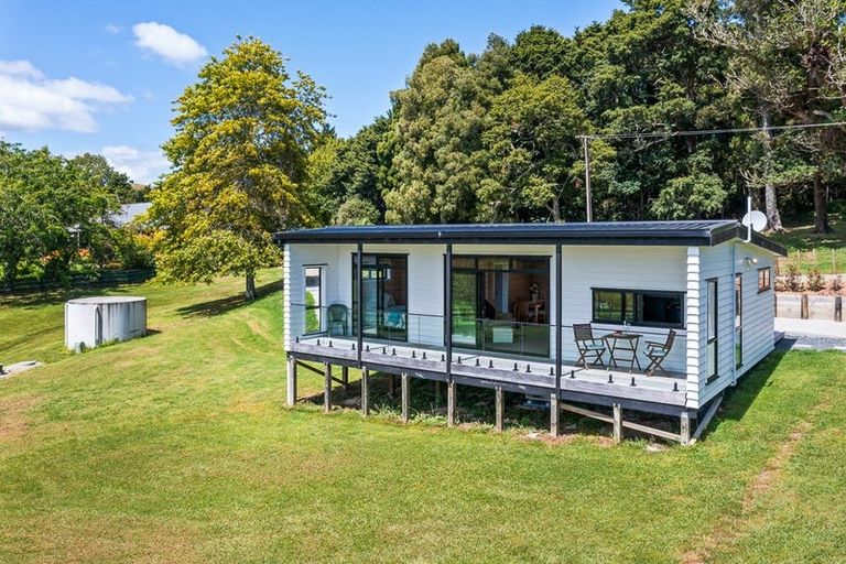 Photo of property in 692 Wayby Station Road, Wellsford, 0972