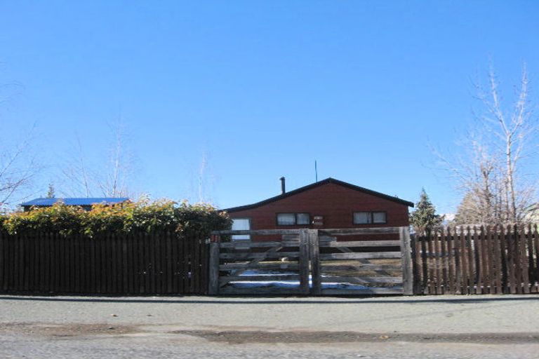 Photo of property in 56 Omahau Crescent, Twizel, 7901