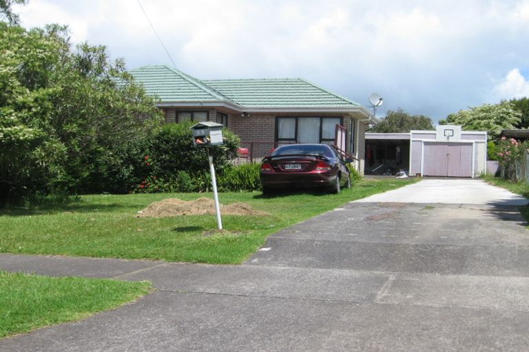Photo of property in 23 Ashlynne Avenue, Papatoetoe, Auckland, 2025
