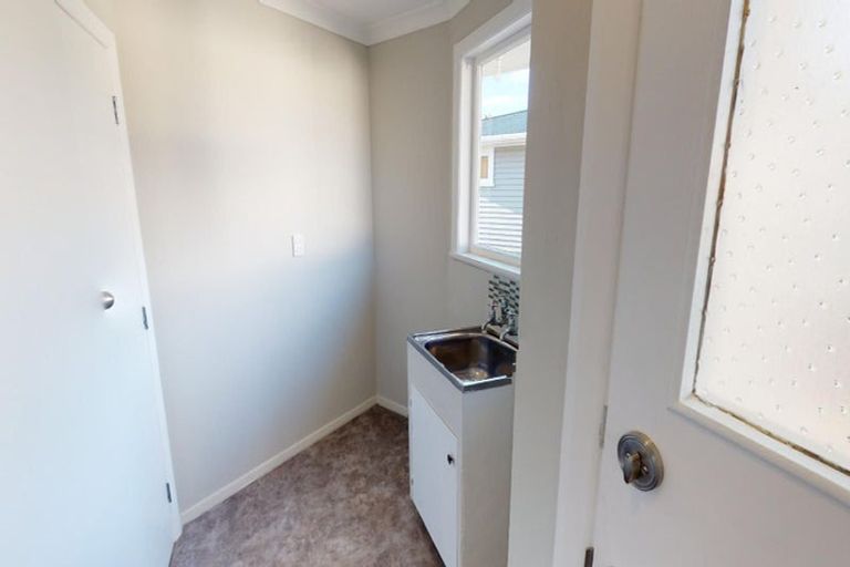 Photo of property in 8 Viscount Place, West End, Palmerston North, 4412