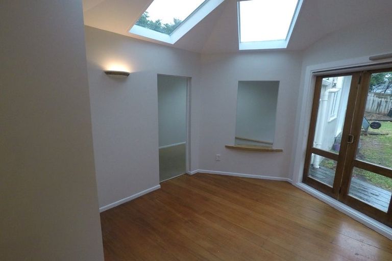 Photo of property in 177 Tasman Street, Mount Cook, Wellington, 6021